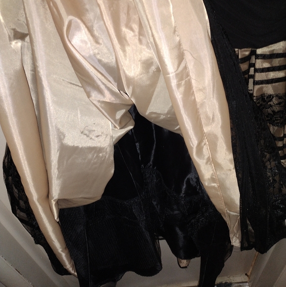 Jessica Howard Black Lace and Sequin Party Dress - Picture 7 of 9